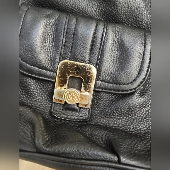 MICHAEL KORS Black Leather Hobo Vintage Shoulder Bag, Turn Lock Pockets - Picture 4 of 12